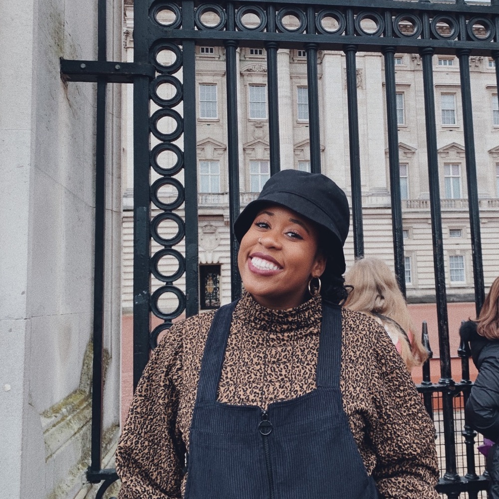 Meet your Posher, Lillian